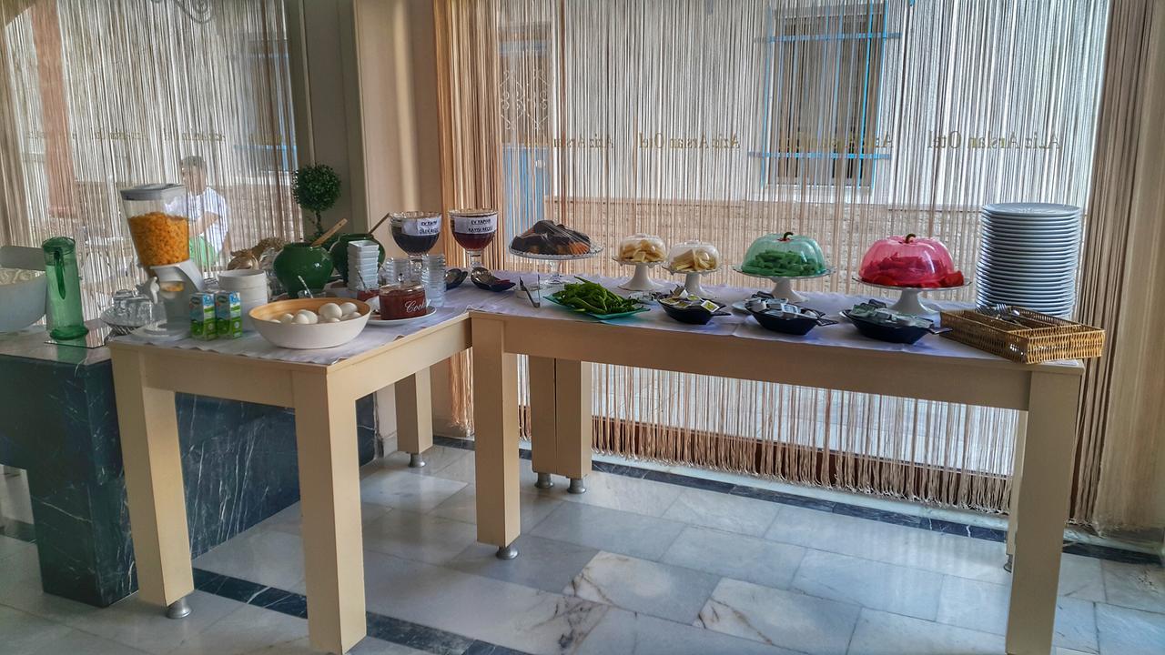 Aziz Arslan Hotel Ayvalı Exterior foto
